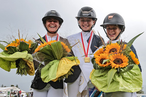 Podium des Poneys D Elite aux championnats suisses 2023 | © Fabienne Bujard