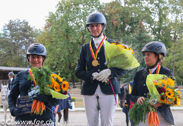 Gabriell Bouvier (Or), Marie Guichard (Argent), Martine Tardivel-Gallay (Bronze)